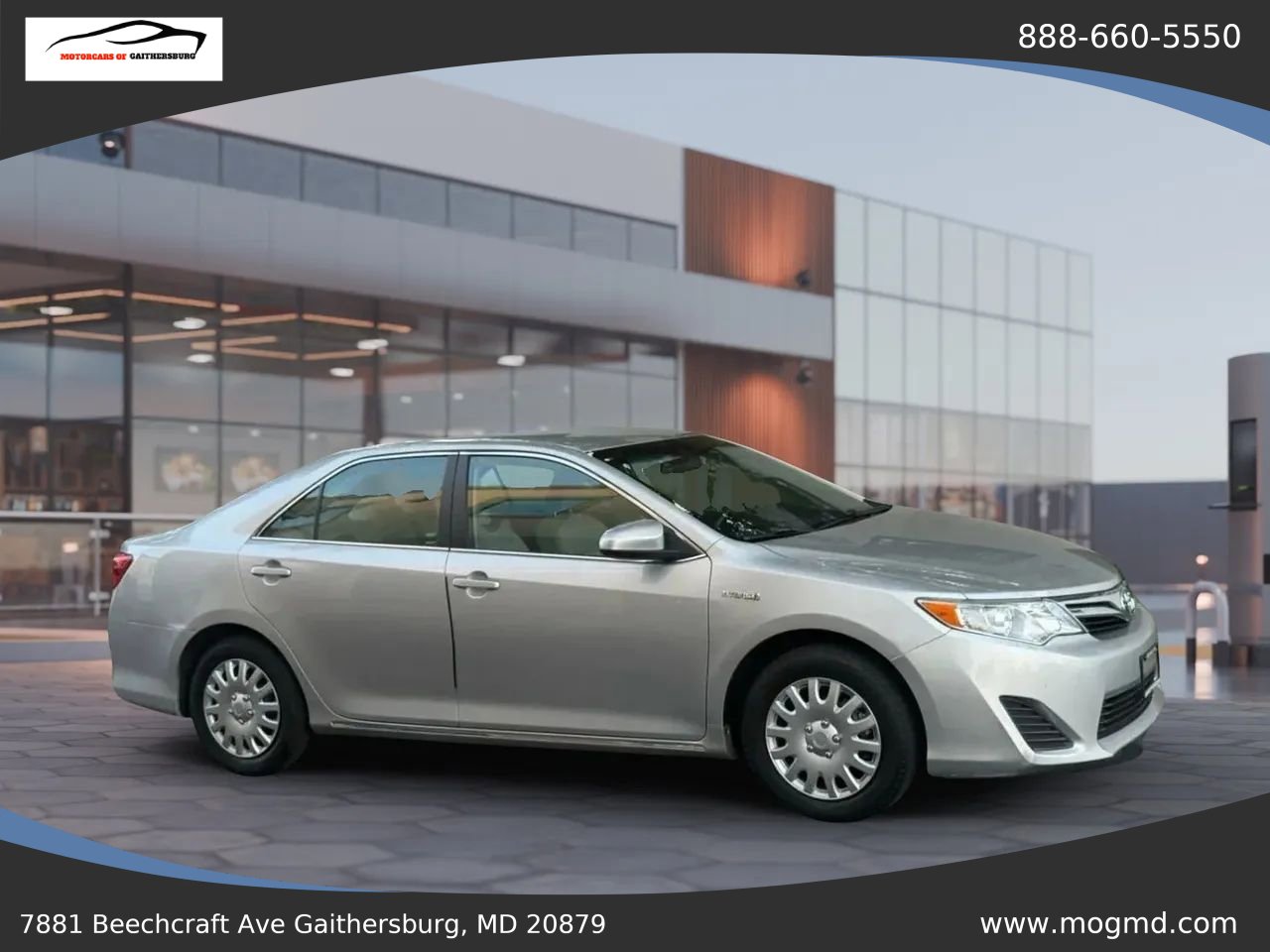 Used 2012 Toyota Camry LE FWD image 2