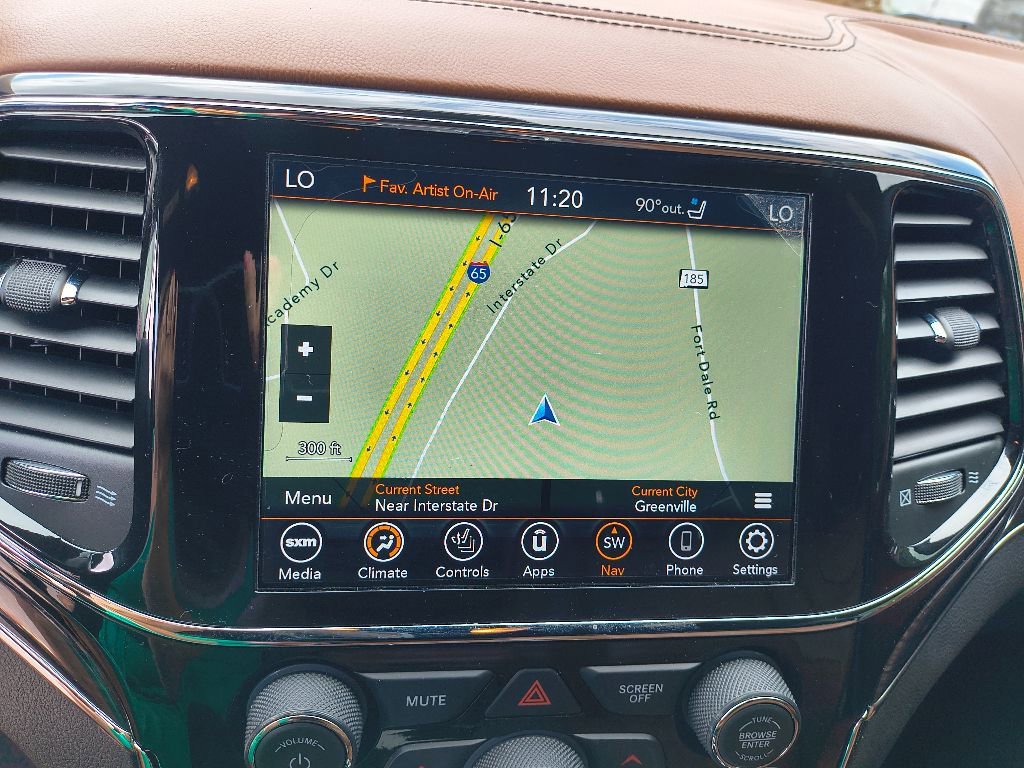 Used 2021 Jeep Grand Cherokee Overland w/ Trailer Tow Group IV image 21