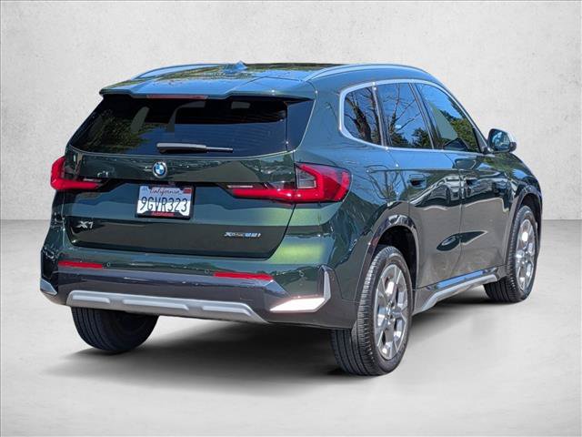Used 2023 BMW X1 xDrive28i w/ Premium Package AWD/4WD image 5