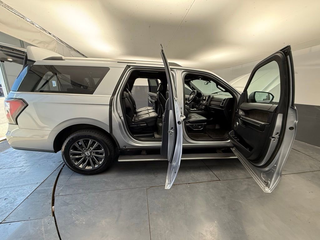 Used 2021 Ford Expedition Max Limited AWD/4WD image 19