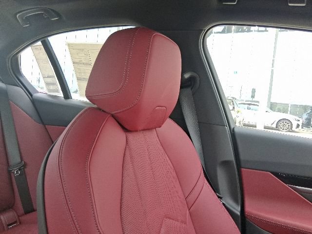 New 2026 BMW 530i w/ M Sport Package RWD image 19