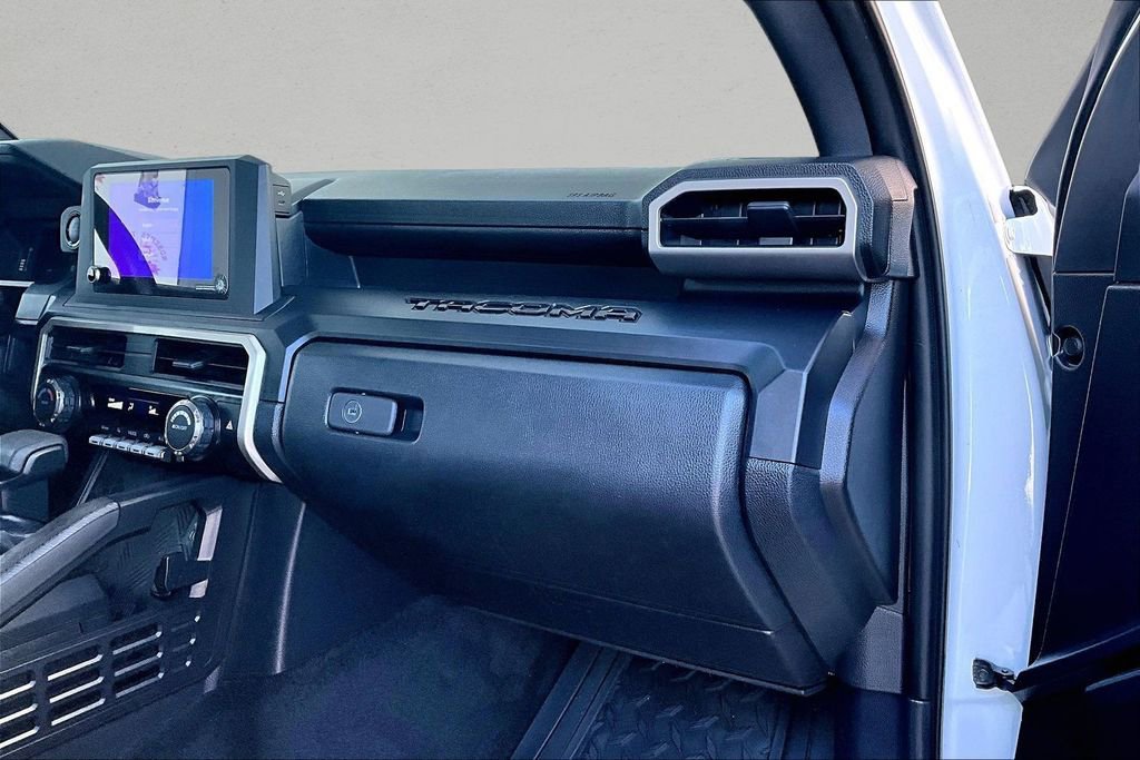 Used 2025 Toyota Tacoma SR w/ Towing Package image 20
