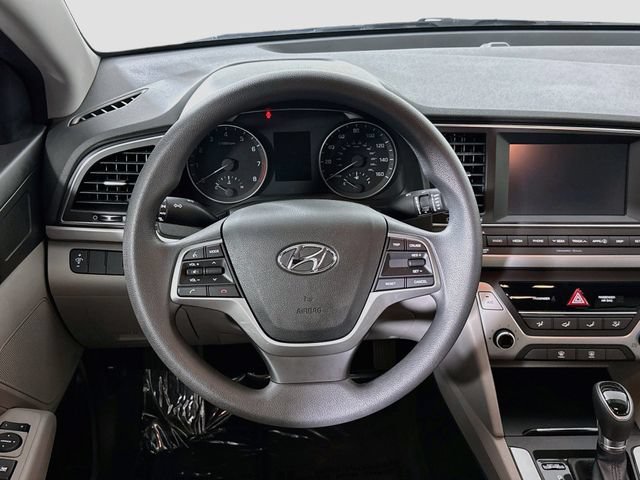 Used 2017 Hyundai Elantra SE FWD image 12