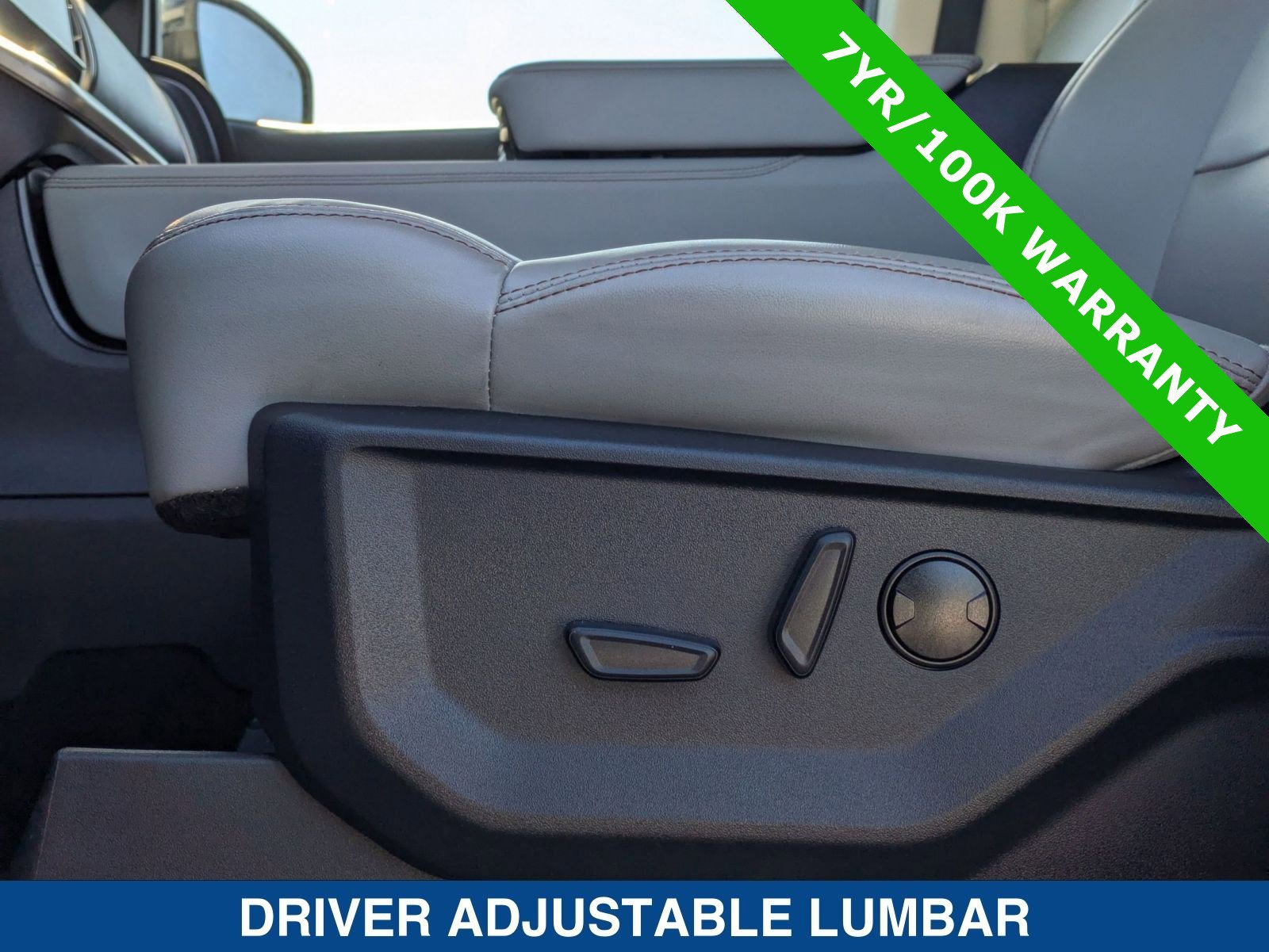 Certified 2025 Ford Expedition Active image 26