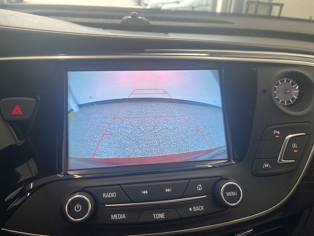 Used 2020 Buick Envision Premium AWD/4WD image 22