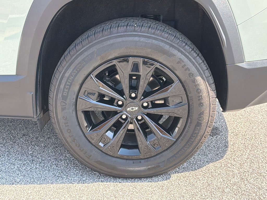 Used 2025 Chevrolet Equinox LT image 19