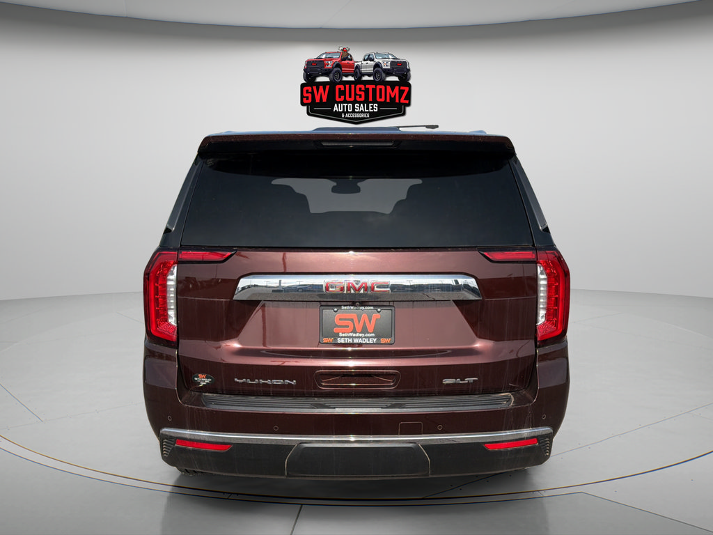 Used 2023 GMC Yukon SLT w/ SLT Premium Package AWD/4WD image 6