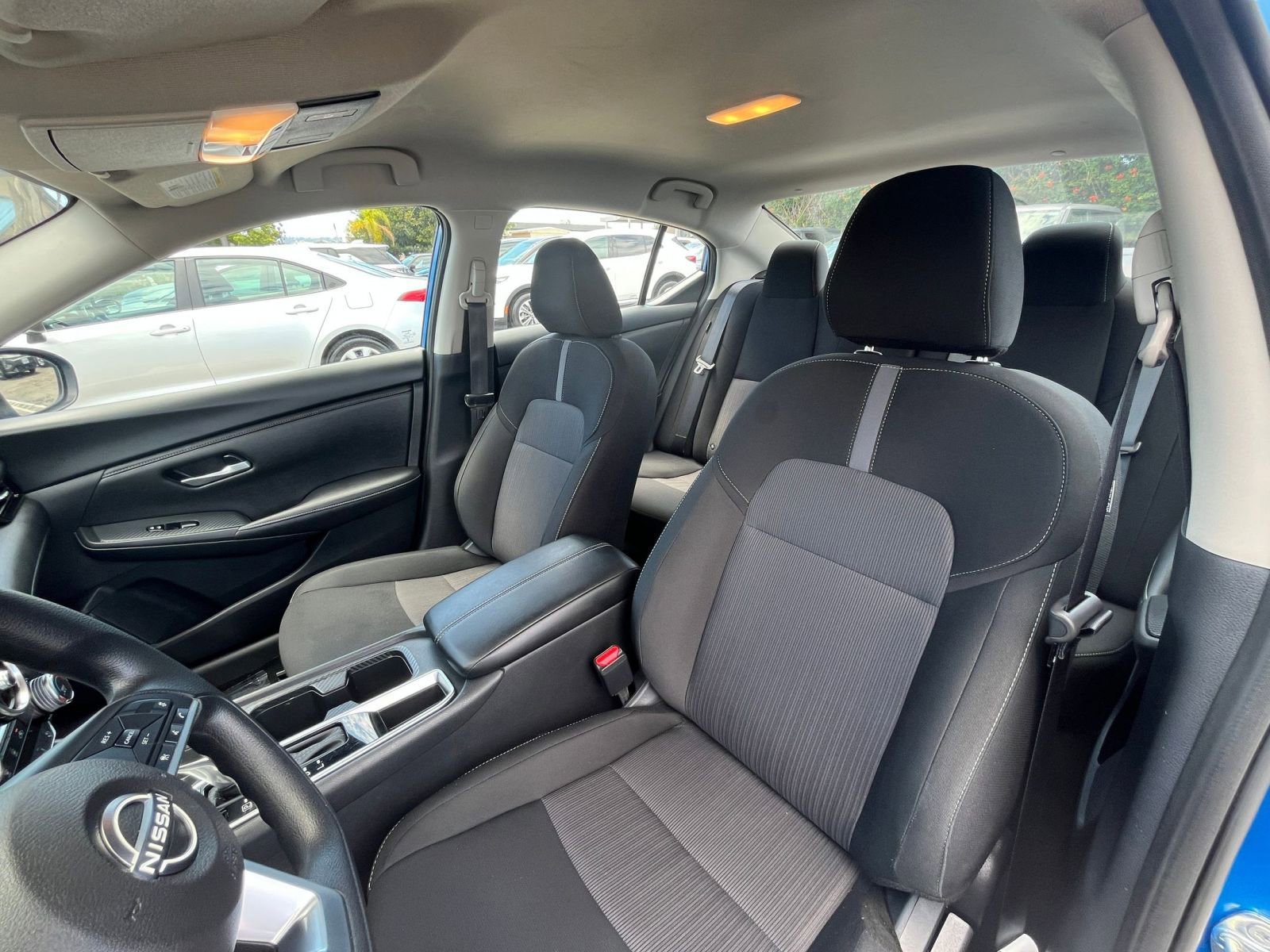 Used 2025 Nissan Sentra SV FWD image 27