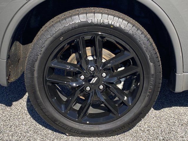 Used 2024 Dodge Durango GT image 24