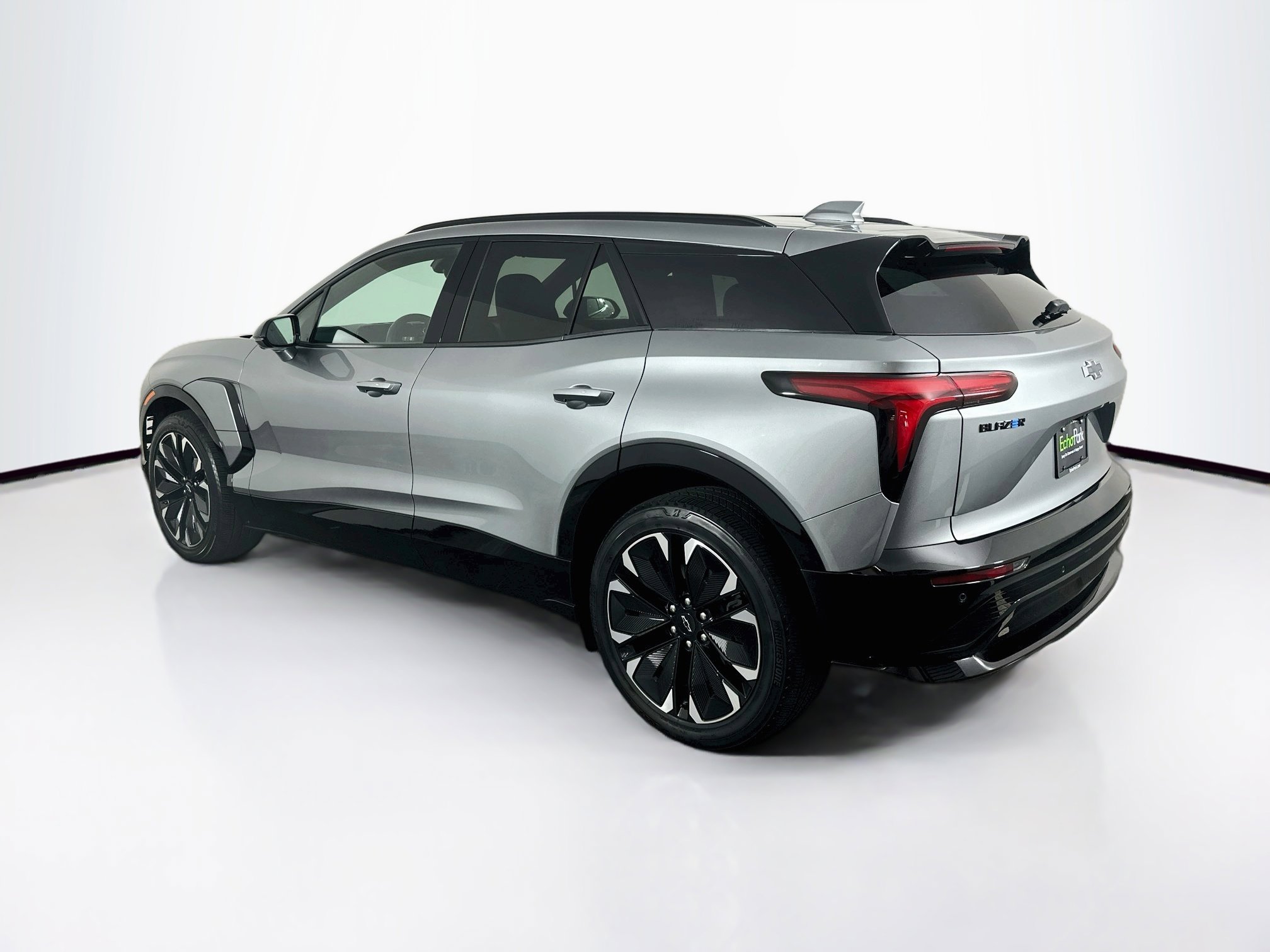 Used 2024 Chevrolet Blazer EV RS RWD image 5
