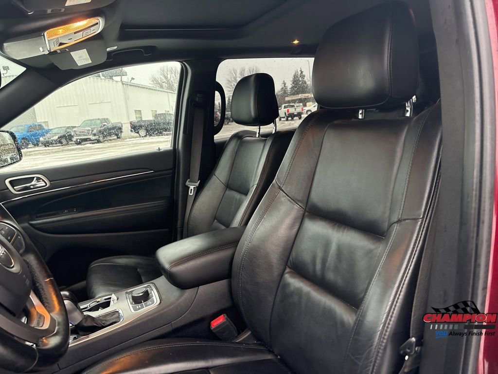 Used 2020 Jeep Grand Cherokee Limited w/ Trailer Tow Group IV image 26