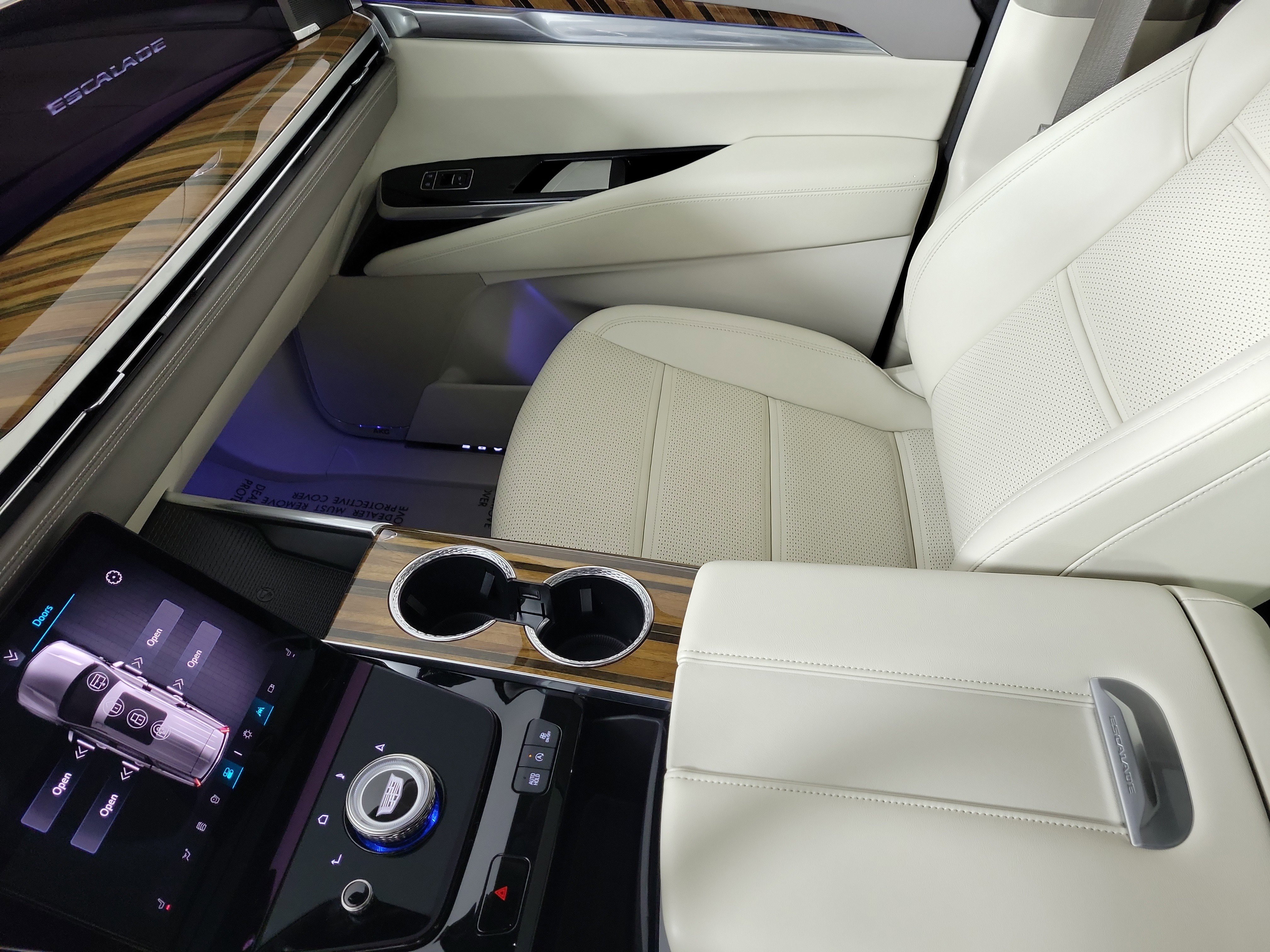 Used 2025 Cadillac Escalade Sport Platinum image 23