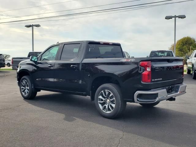 New 2026 Chevrolet Silverado 1500 LT image 3
