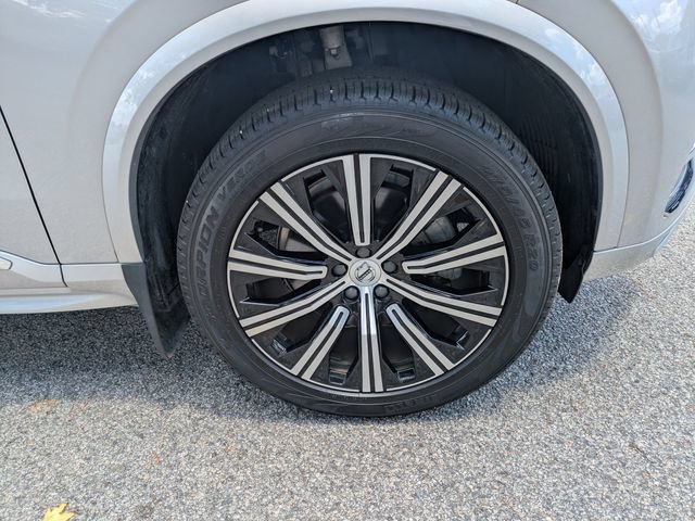 Certified 2024 Volvo XC90 B5 Core w/ Protection Package AWD/4WD image 14