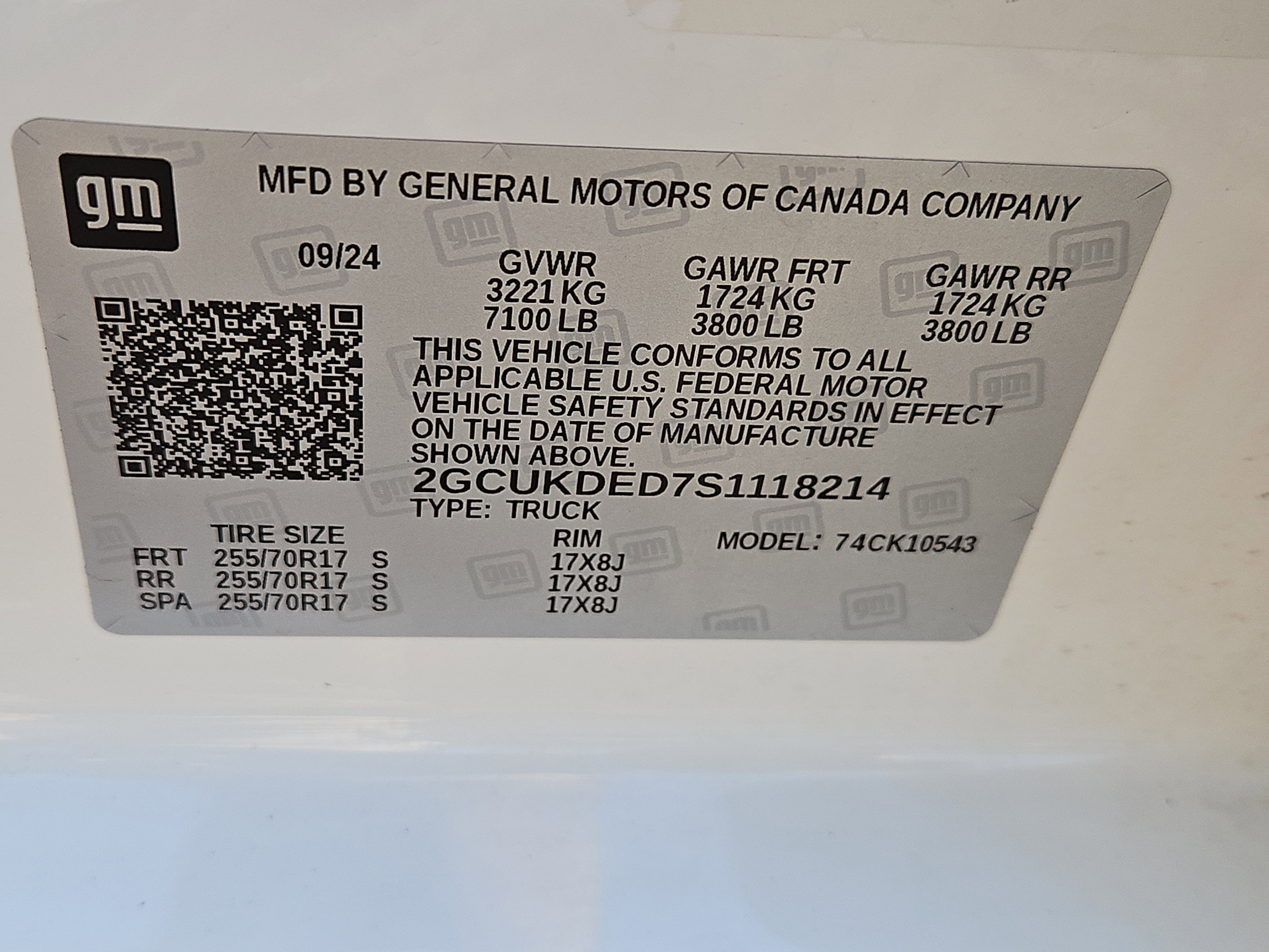 Certified 2025 Chevrolet Silverado 1500 LT AWD/4WD image 30