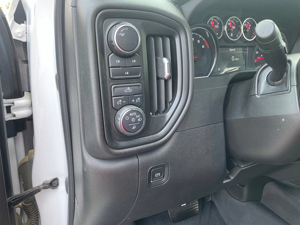Used 2023 Chevrolet Silverado 2500 Custom w/ Custom Value Package AWD/4WD image 13