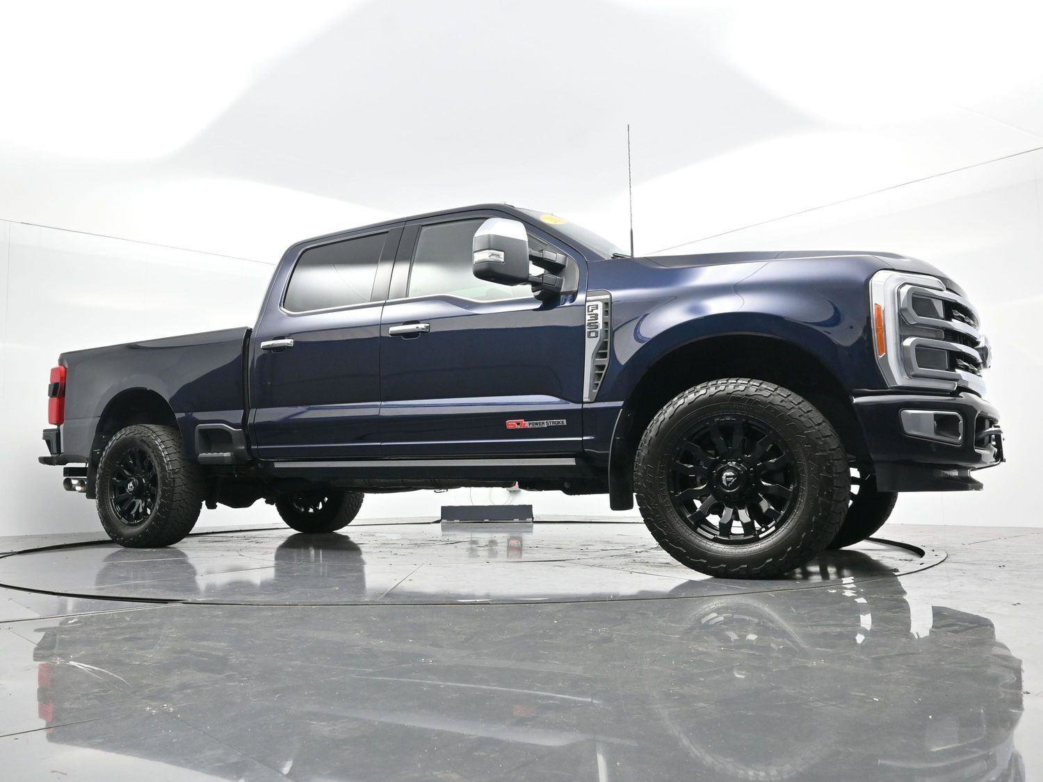 Used 2023 Ford F350 Platinum image 44