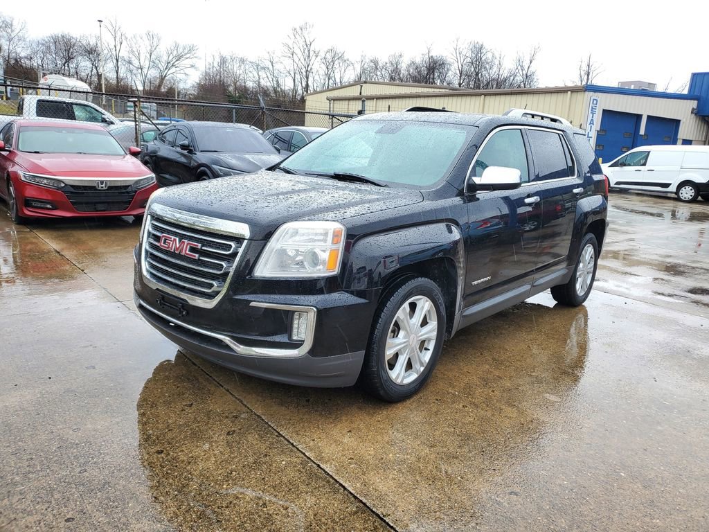 Used 2017 GMC Terrain SLT w/ Open Road Package image 2