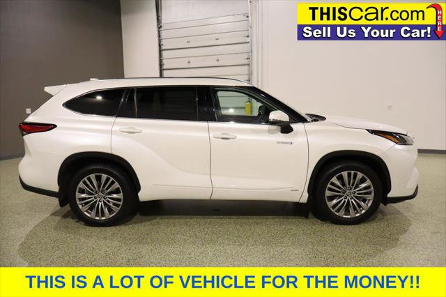 Used 2021 Toyota Highlander Platinum image 8
