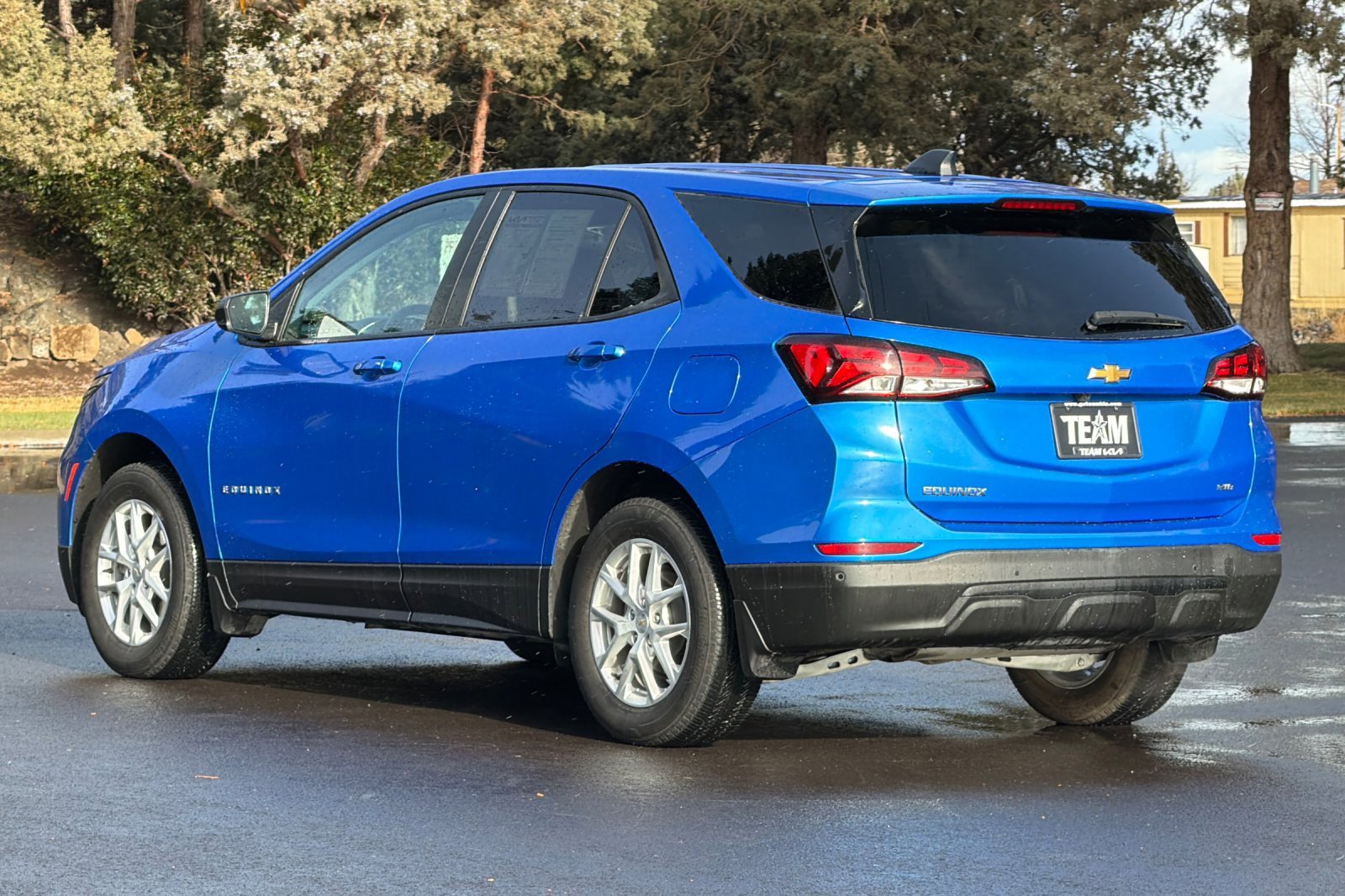 Used 2024 Chevrolet Equinox LS w/ LS Convenience Package image 6