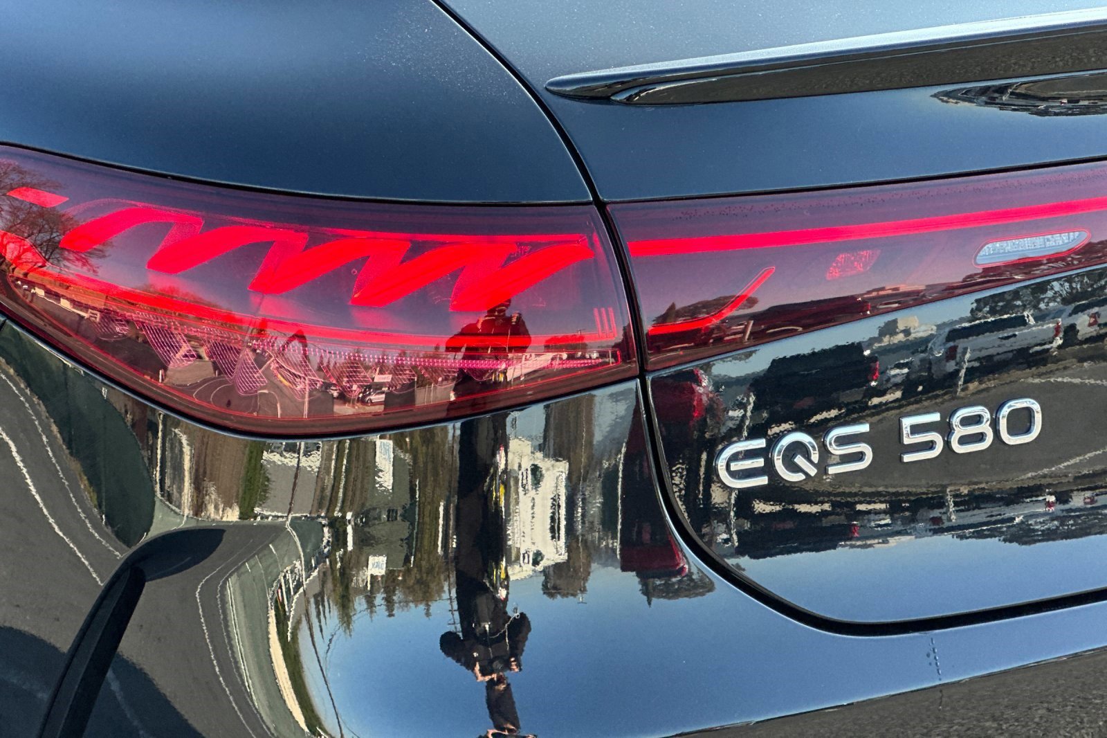 Certified 2023 Mercedes-Benz EQS 580 4MATIC Sedan image 12