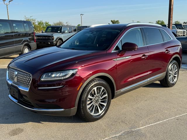Used 2022 Lincoln Nautilus AWD w/ Premium Package image 12