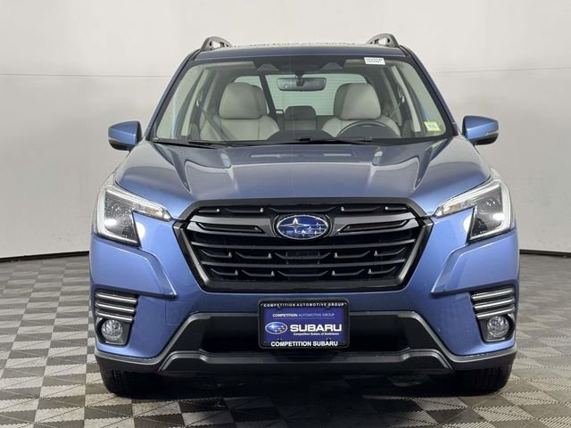 Used 2023 Subaru Forester Limited AWD/4WD image 6