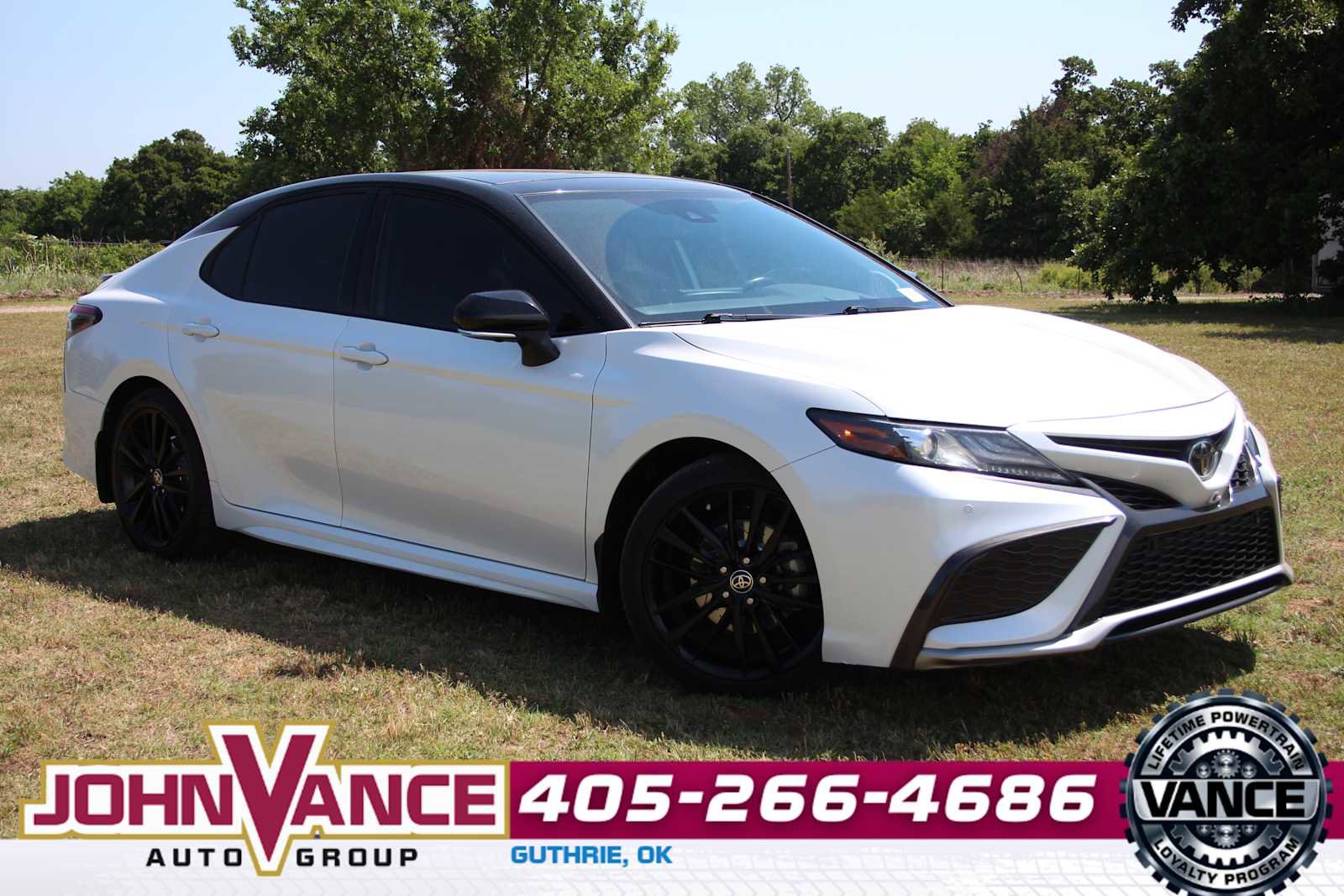 Used 2022 Toyota Camry XSE w/ Navigation Package FWD video 1