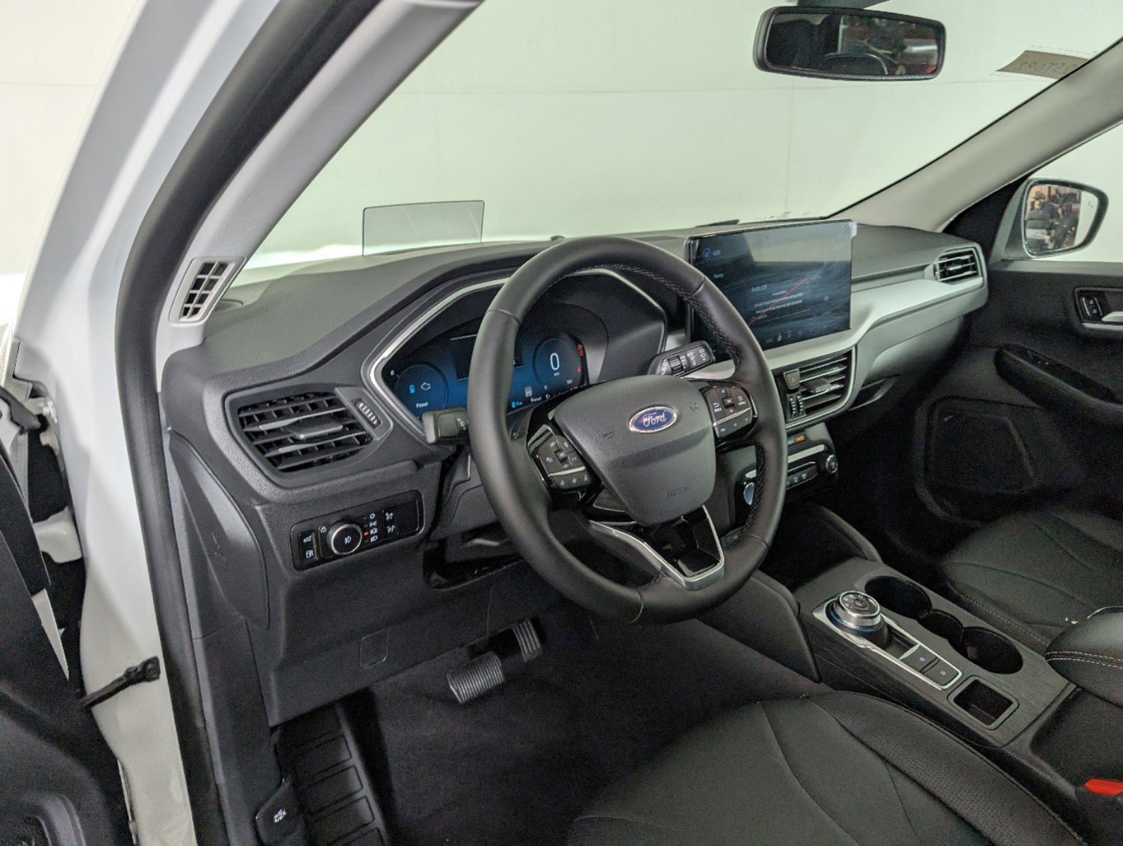 New 2025 Ford Escape SE w/ PHEV Premium Package image 10