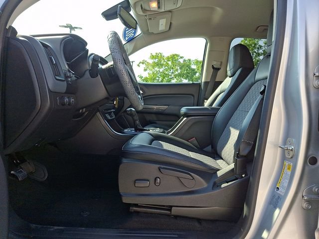 Used 2017 Chevrolet Colorado Z71 AWD/4WD image 15