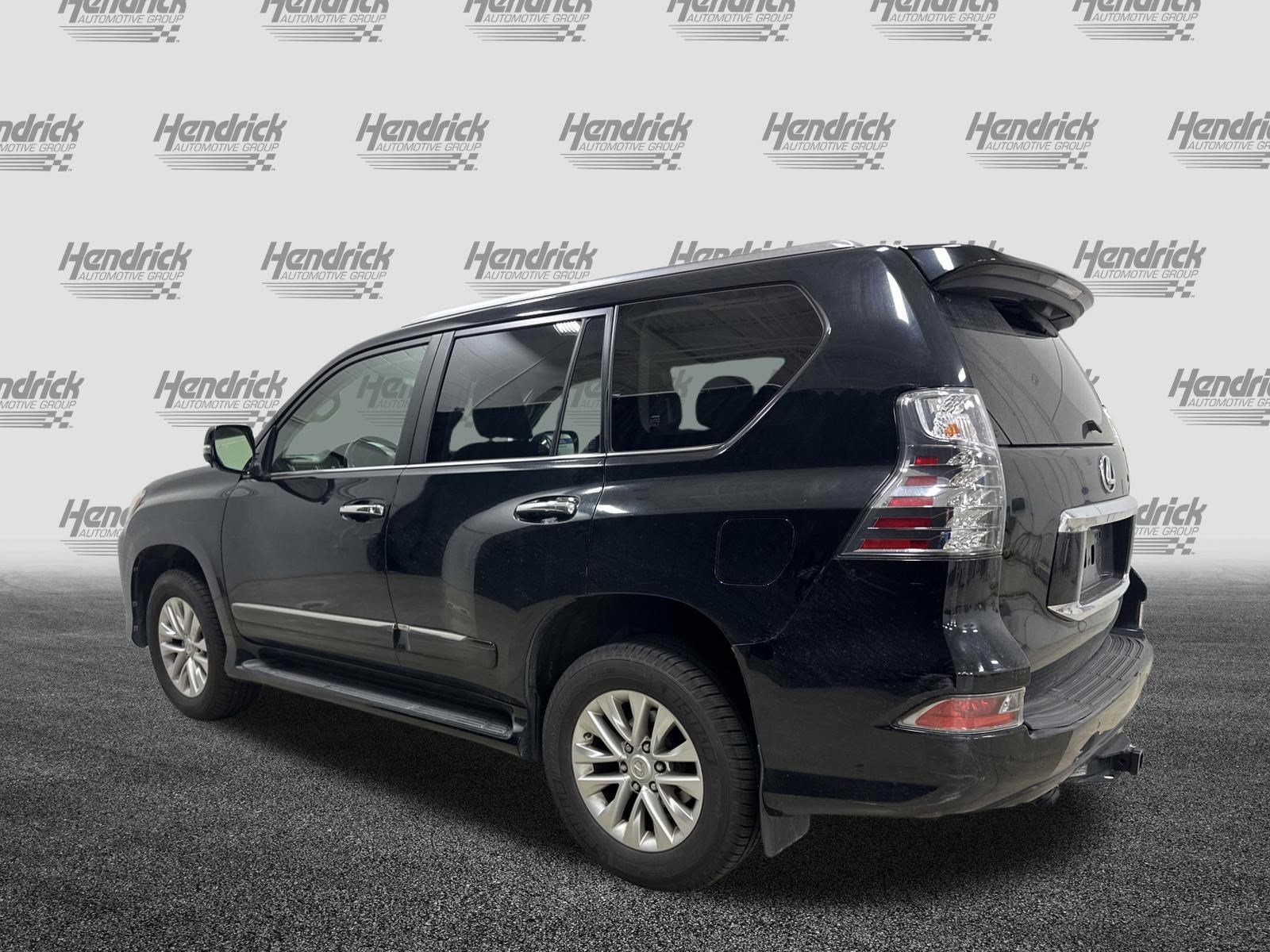 Used 2017 Lexus GX 460 AWD/4WD image 8