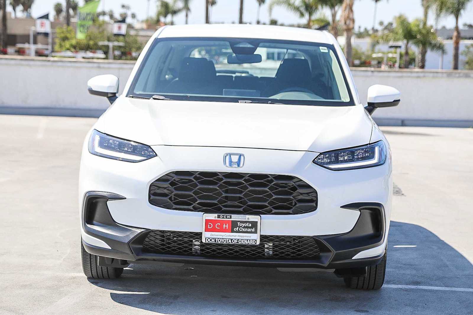 Used 2023 Honda HR-V LX image 3