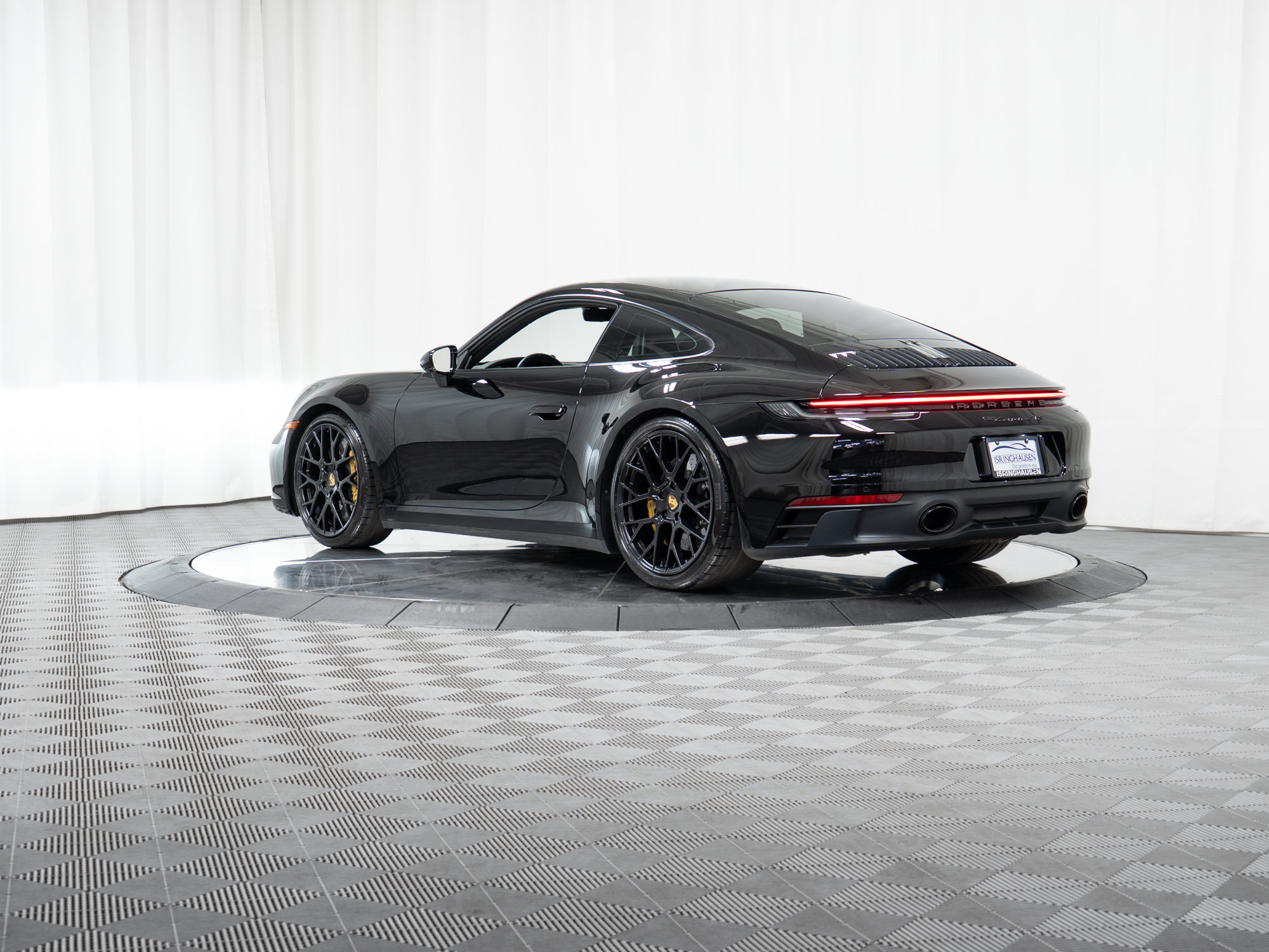 Certified 2023 Porsche 911 Carrera GTS RWD image 34