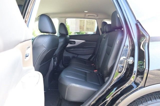 Certified 2024 Nissan Murano SV w/ SV Midnight Edition Package AWD/4WD image 20