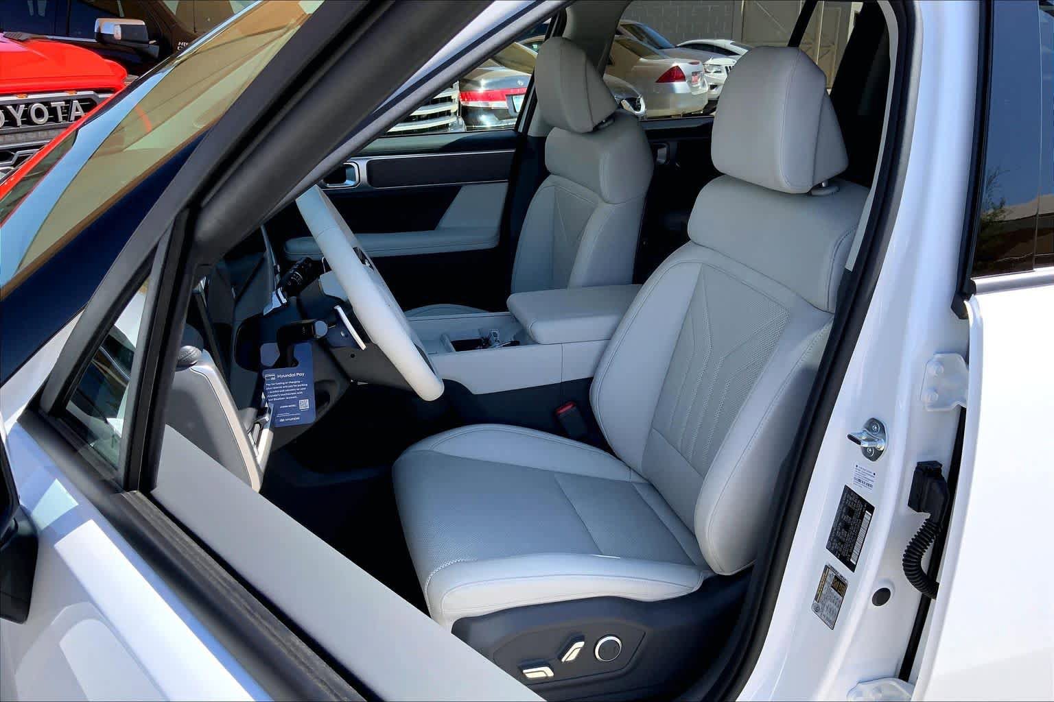 New 2026 Hyundai Santa Fe SEL AWD/4WD image 7