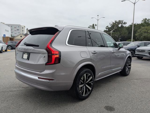 New 2026 Volvo XC90 B5 Core w/ Protection Package image 4
