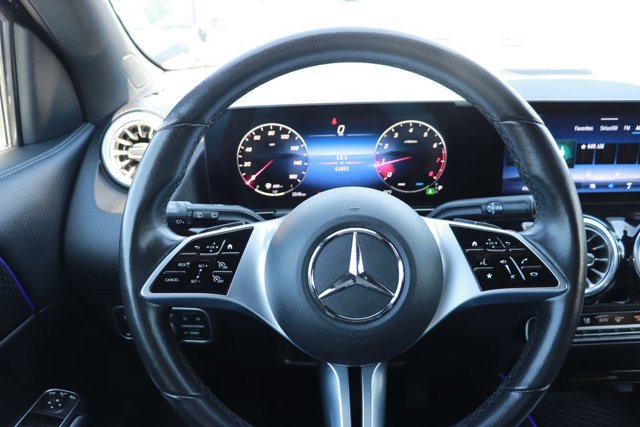 Used 2025 Mercedes-Benz GLA 250 image 20