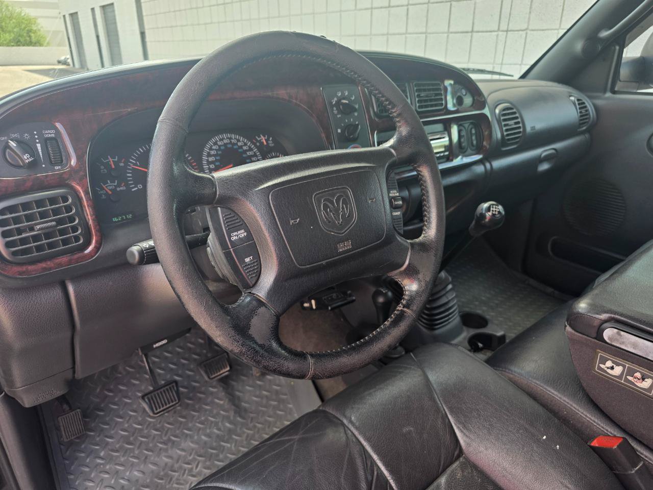 Used 2001 Dodge Ram 3500 Truck 4x4 Quad Cab image 27