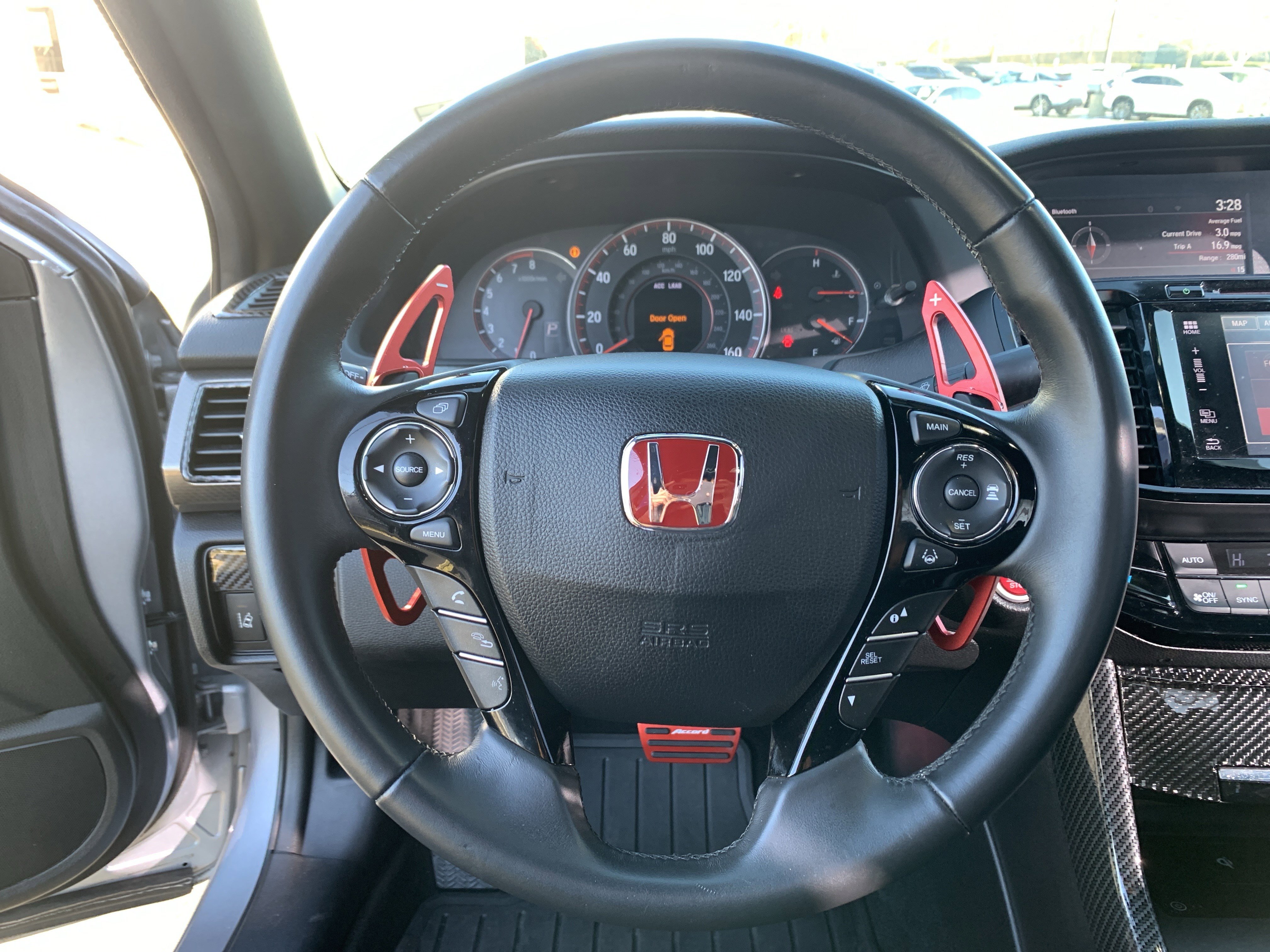 Used 2016 Honda Accord Touring image 18