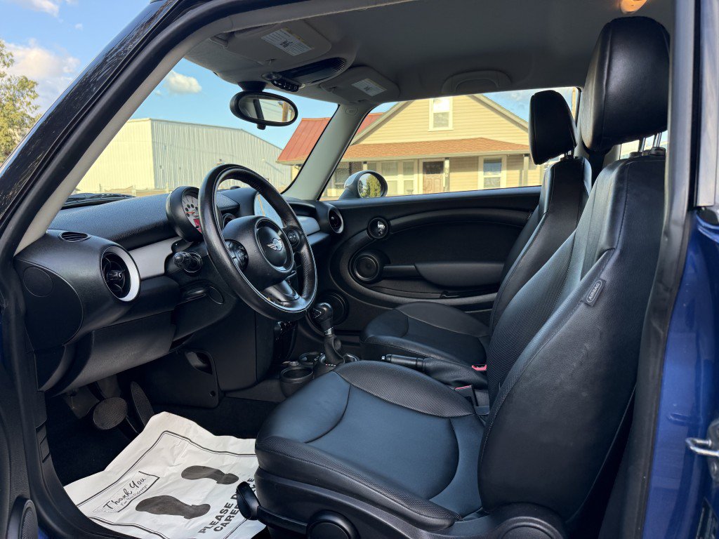 Used 2012 MINI Cooper Hardtop FWD image 13