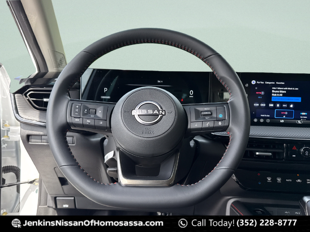 New 2026 Nissan Kicks SR AWD/4WD image 32