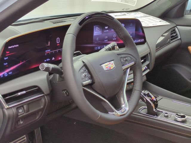 New 2026 Cadillac CT5 V w/ Platinum Package AWD/4WD image 9
