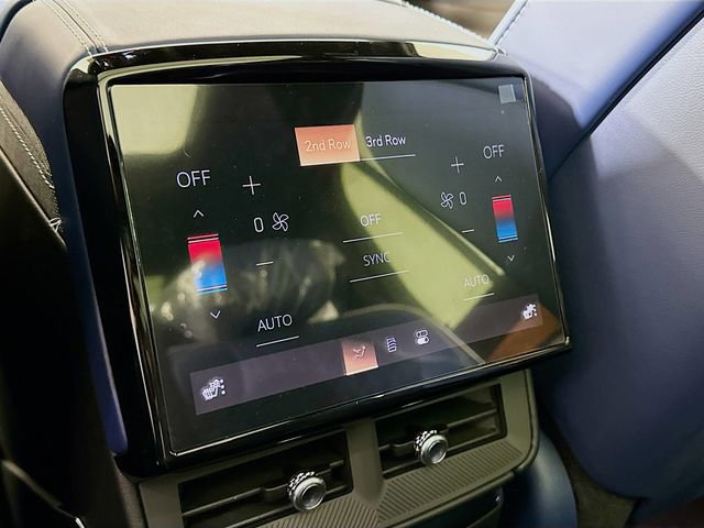 New 2026 Cadillac Vistiq Premium Luxury image 15