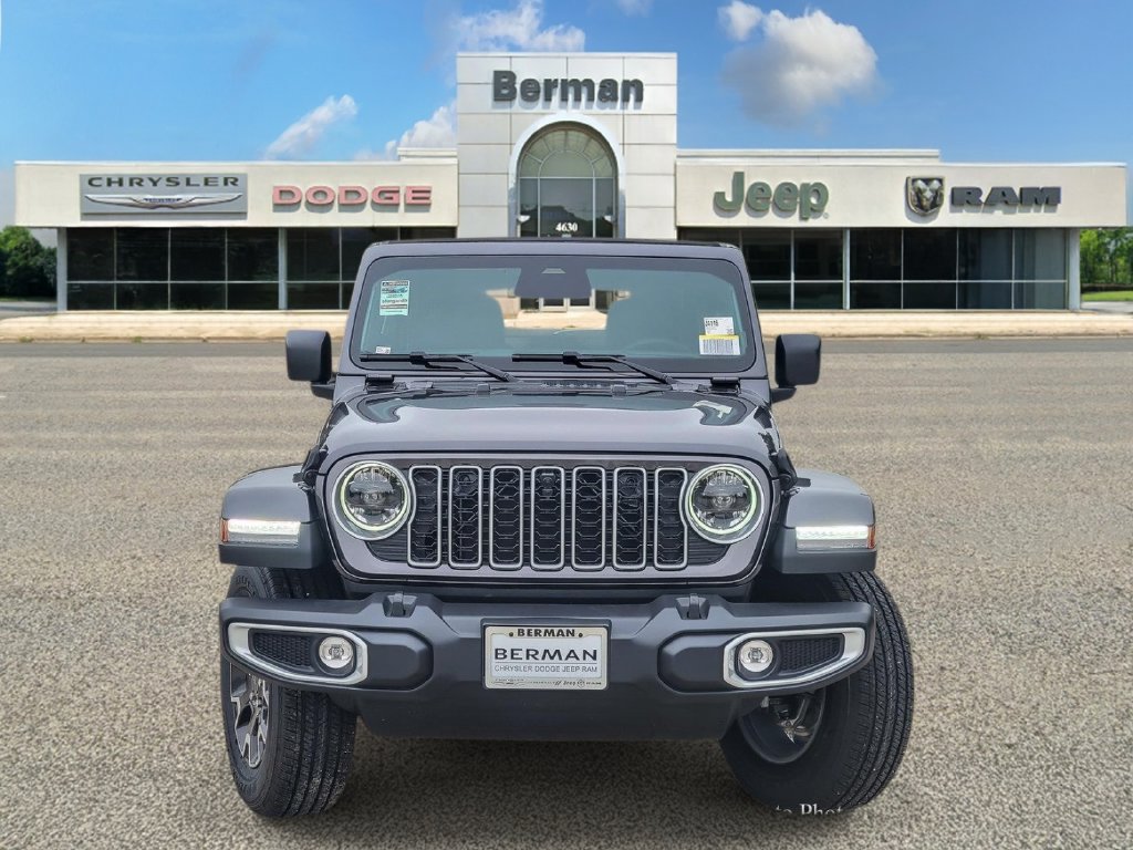 New 2026 Jeep Wrangler Unlimited Sahara AWD/4WD image 6
