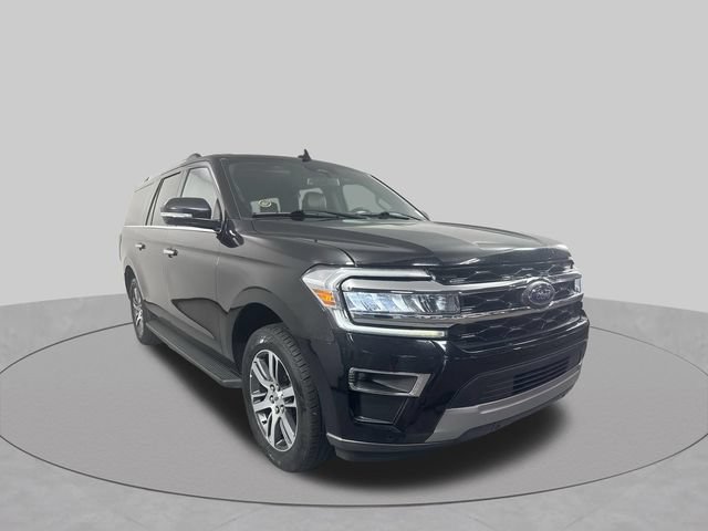 Used 2024 Ford Expedition Max Limited AWD/4WD image 3