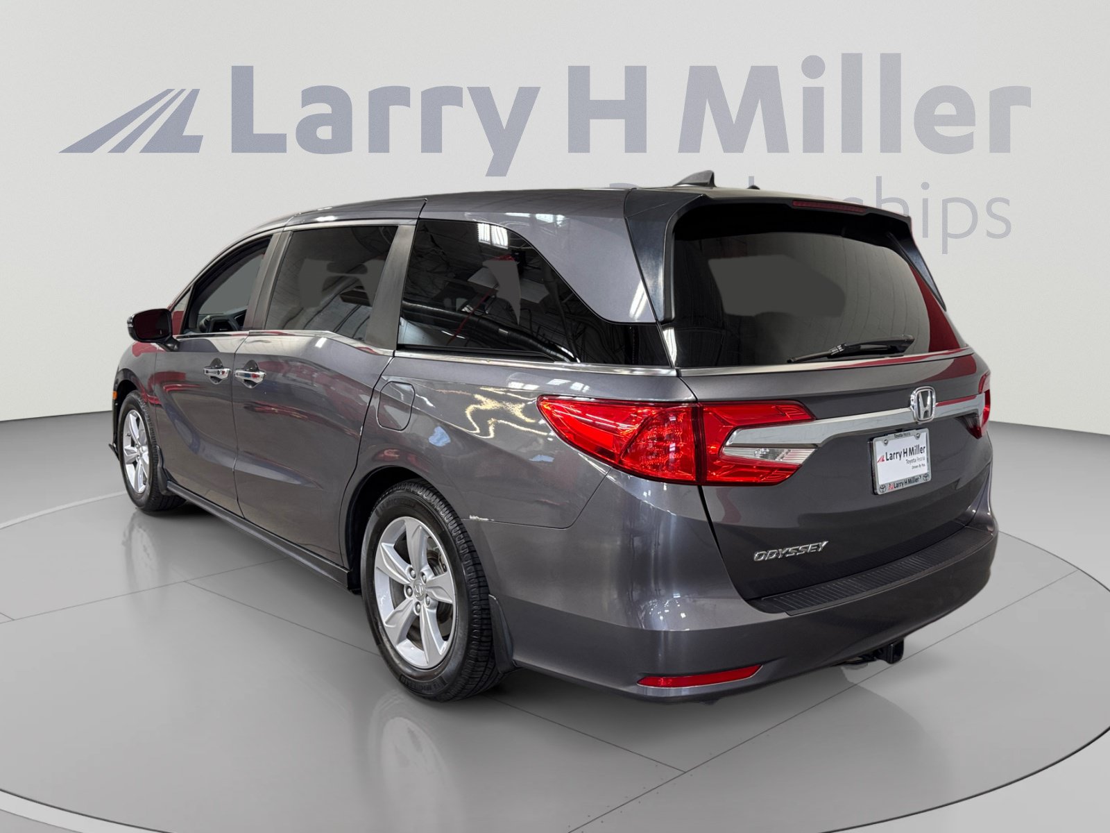 Used 2020 Honda Odyssey EX image 3