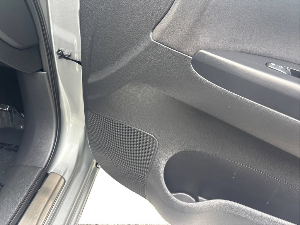 Used 2013 Nissan Sentra SV w/ Premium Pkg FWD image 40