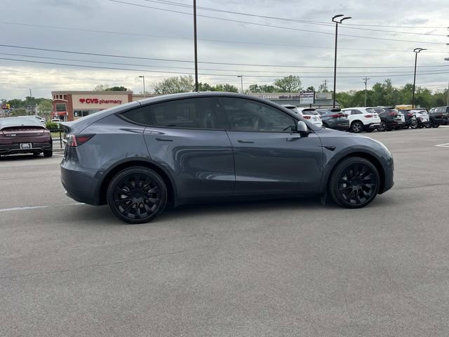 Used 2023 Tesla Model Y Long Range AWD/4WD image 4