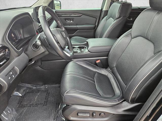 Used 2023 Honda Pilot Elite image 16