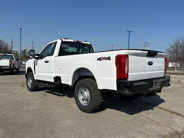 New 2025 Ford F250 XL w/ XL Off-Road Package image 6